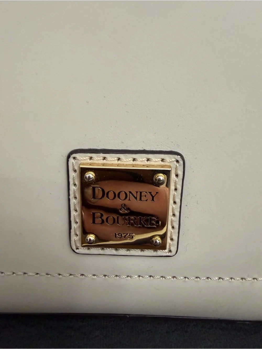 Dooney & Bourke Cream Leather Satchel with Removable Strap - Picture 2 of 7